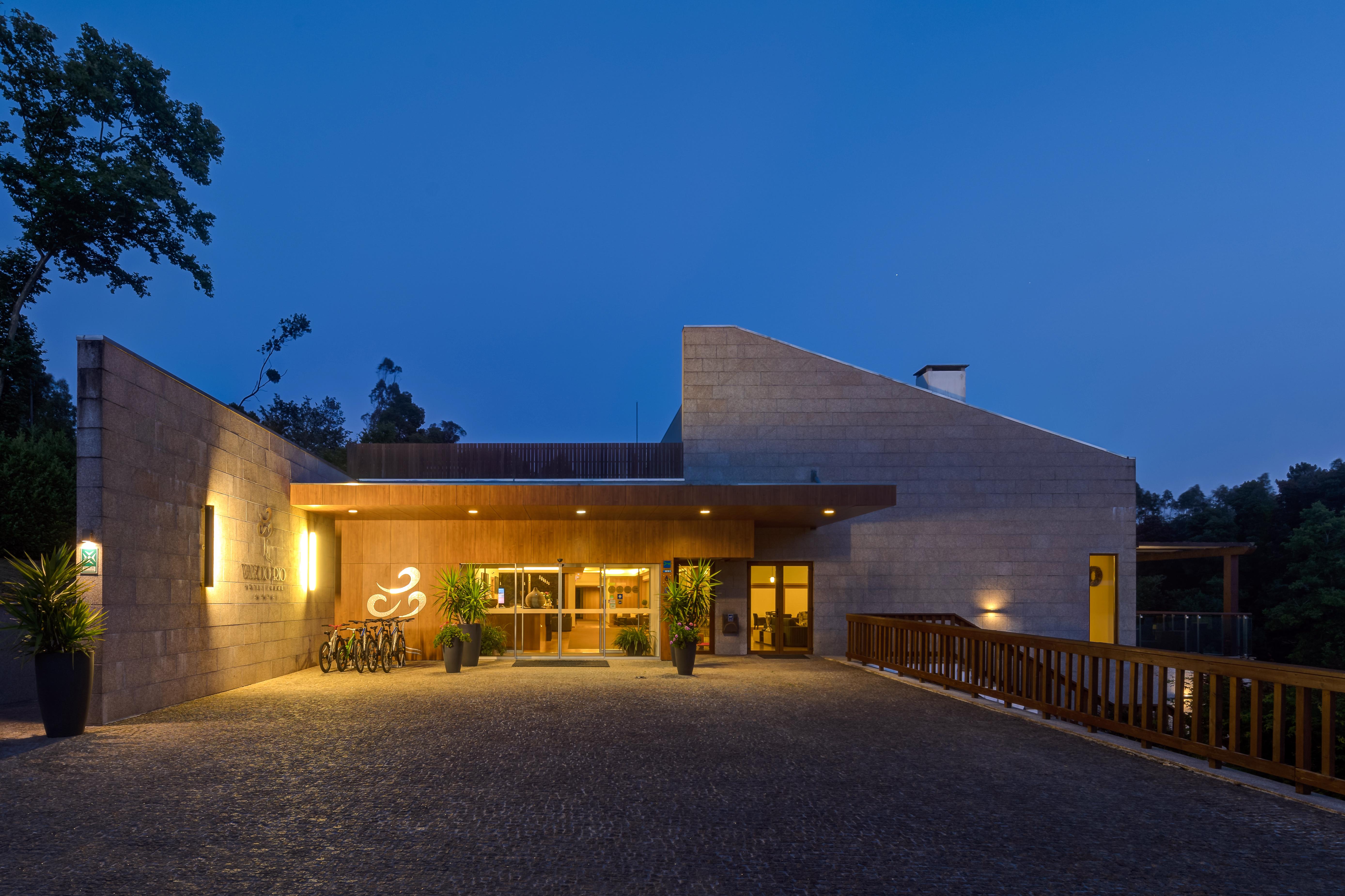 Hotel Rural Vale Do Rio Oliveira de Azemeis Exterior photo