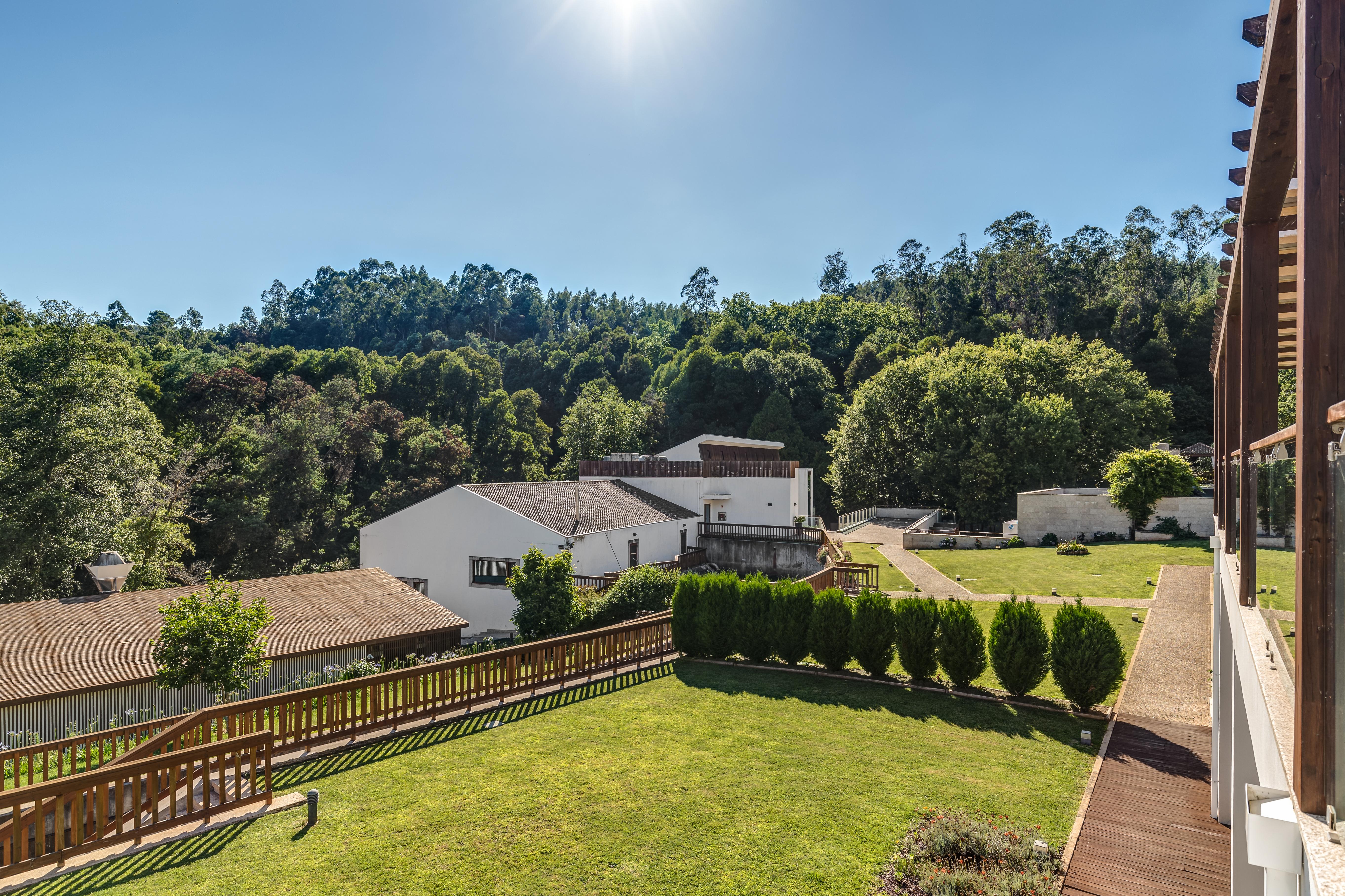 Hotel Rural Vale Do Rio Oliveira de Azemeis Exterior photo