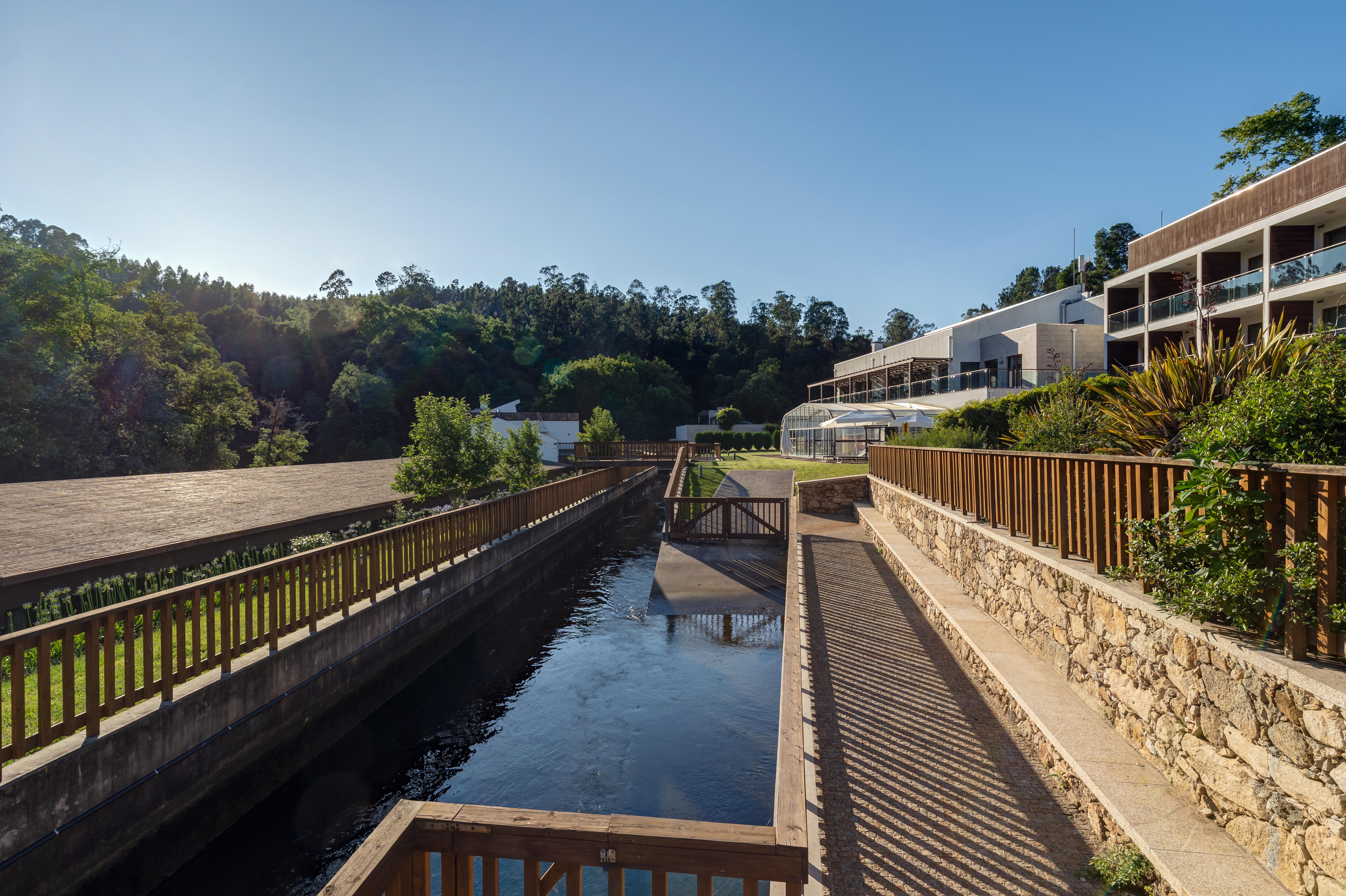 Hotel Rural Vale Do Rio Oliveira de Azemeis Exterior photo